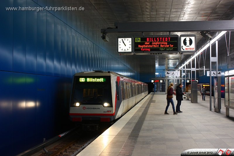 DT4 187-12,HHA-U Bahn,JA.JPG